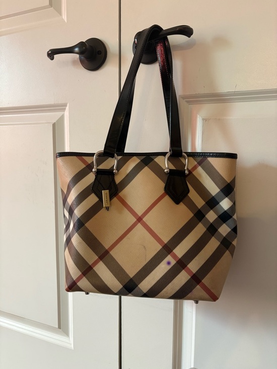 Burberry Handbags - Vintage Burberry Tote Bag. Black Patent Leather Straps. Classic Plaid.